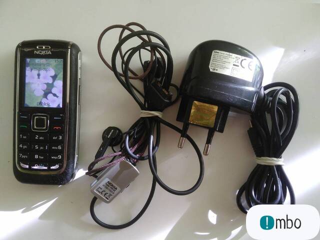 Telefon Nokia RM-200 - 1